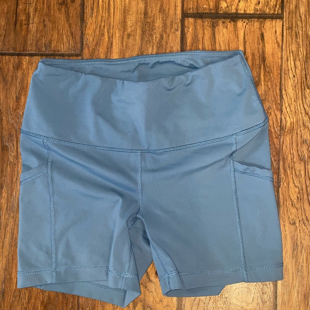 90 degree biker shorts